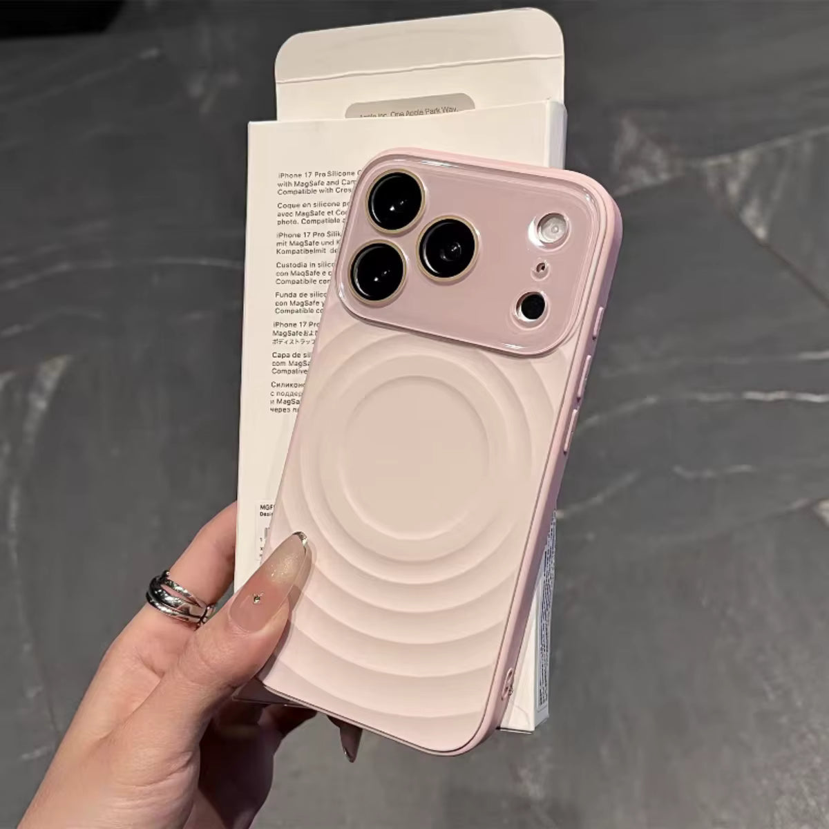 Wave Crystal Magsafe Case